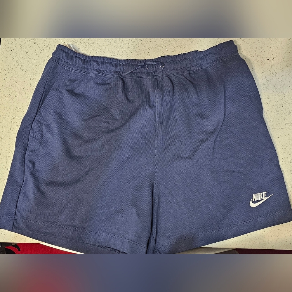 Nike women's shorts